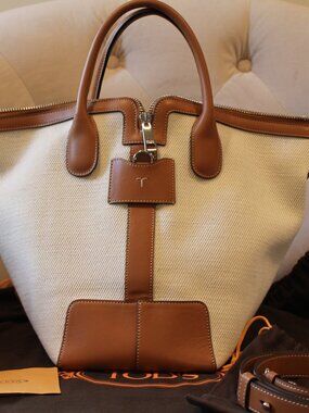 Tod's Di Swing Shopping Tote